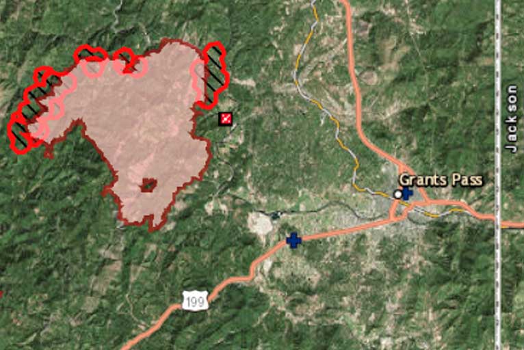 30,000 acre Taylor Creek Fire 10 miles from Grants Pass Wild Coast